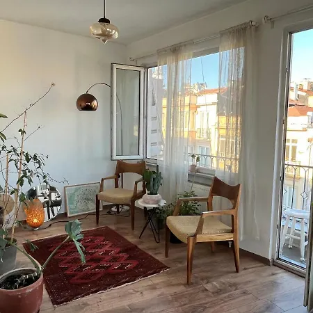 아파트 A Cozy With A Panoramic View